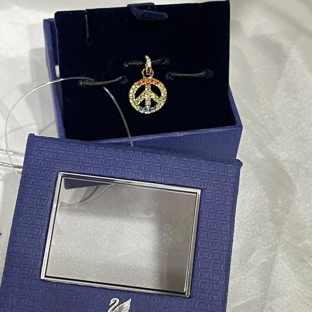 Swarovski Crystal Remix Collection Peace Charm - Picture 4 of 6